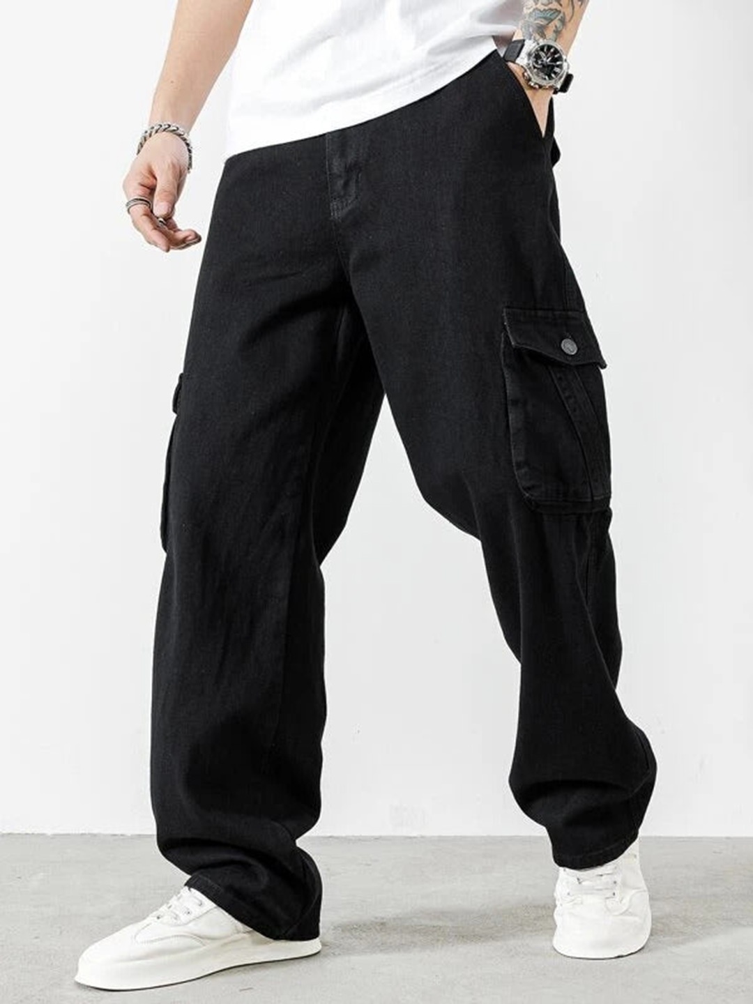 

BWOLVES Men Mid Rise Loose Relaxed Fit Cargo Styles Jeans, Black