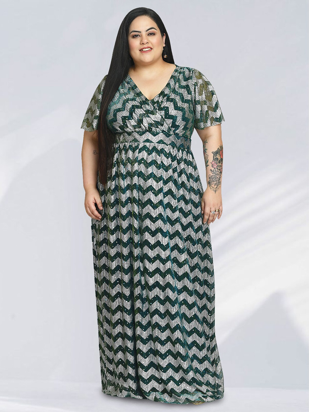 

wild U Plus Size Geometric Printed Flared Sleeves Sequined Net Fit & Flare Maxi Dress, Green