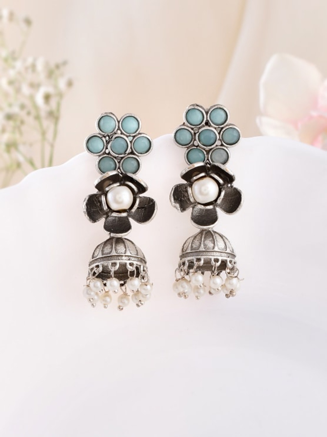 

DASTOOR Silver-Plated Beaded & Stone Studded Floral Jhumkas