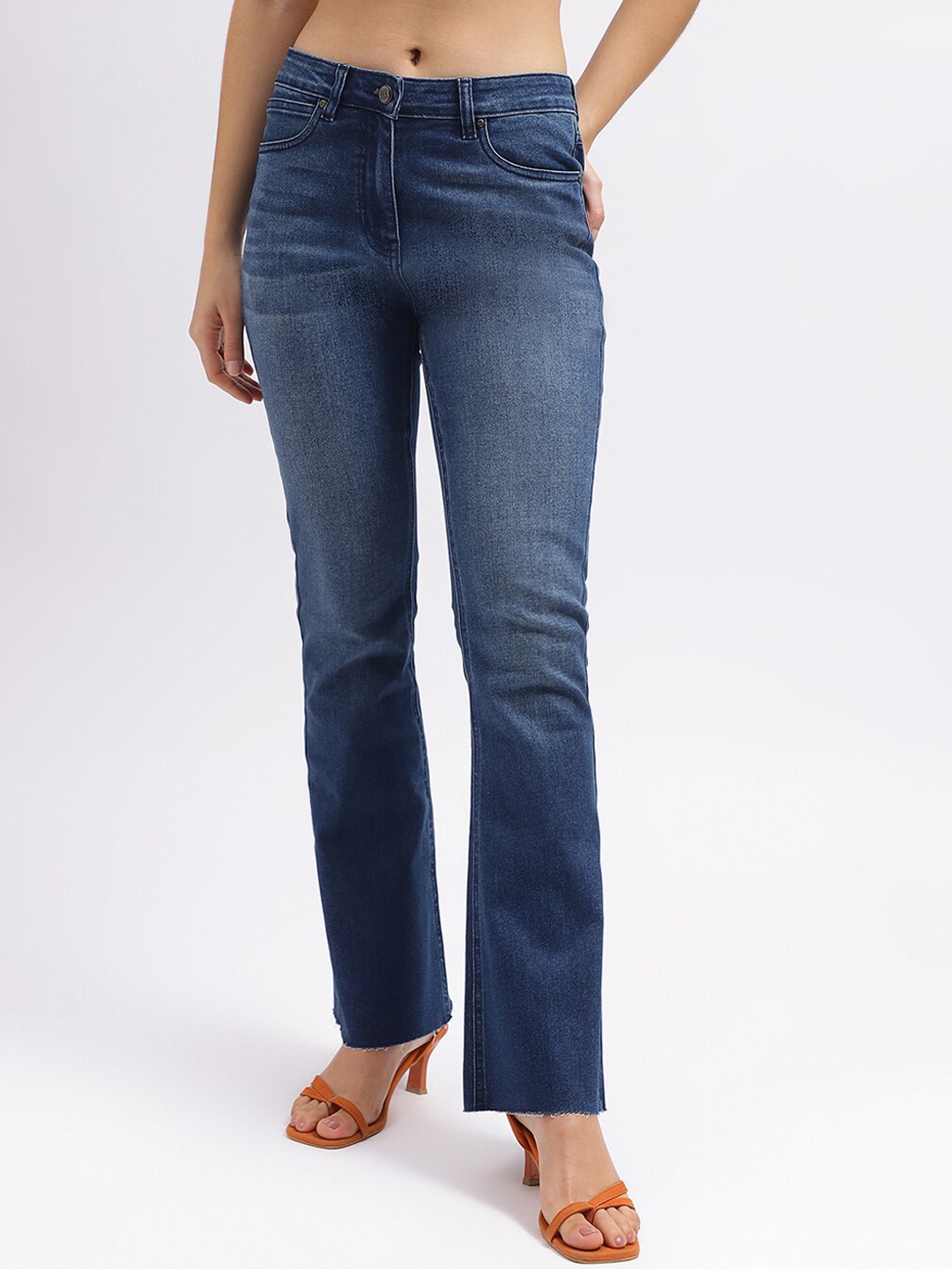 

ELLE Women Bootcut Light Fade Stretchable Jeans, Blue