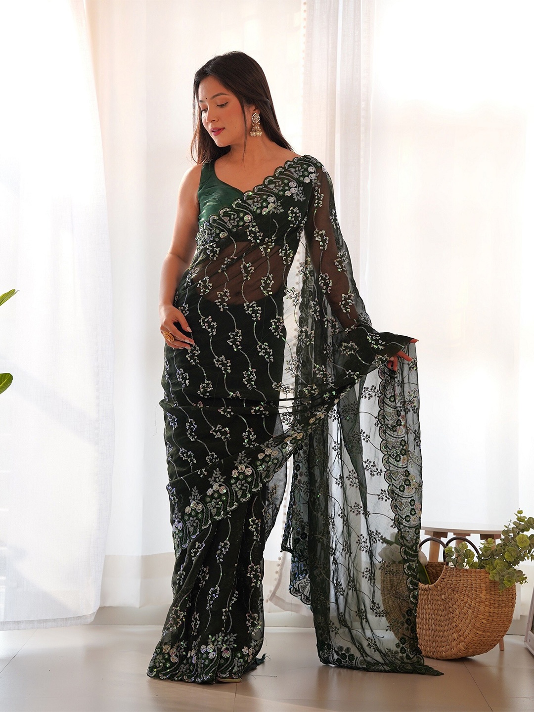 

Mitera Embellished Sequinned Pure Georgette Saree, Green