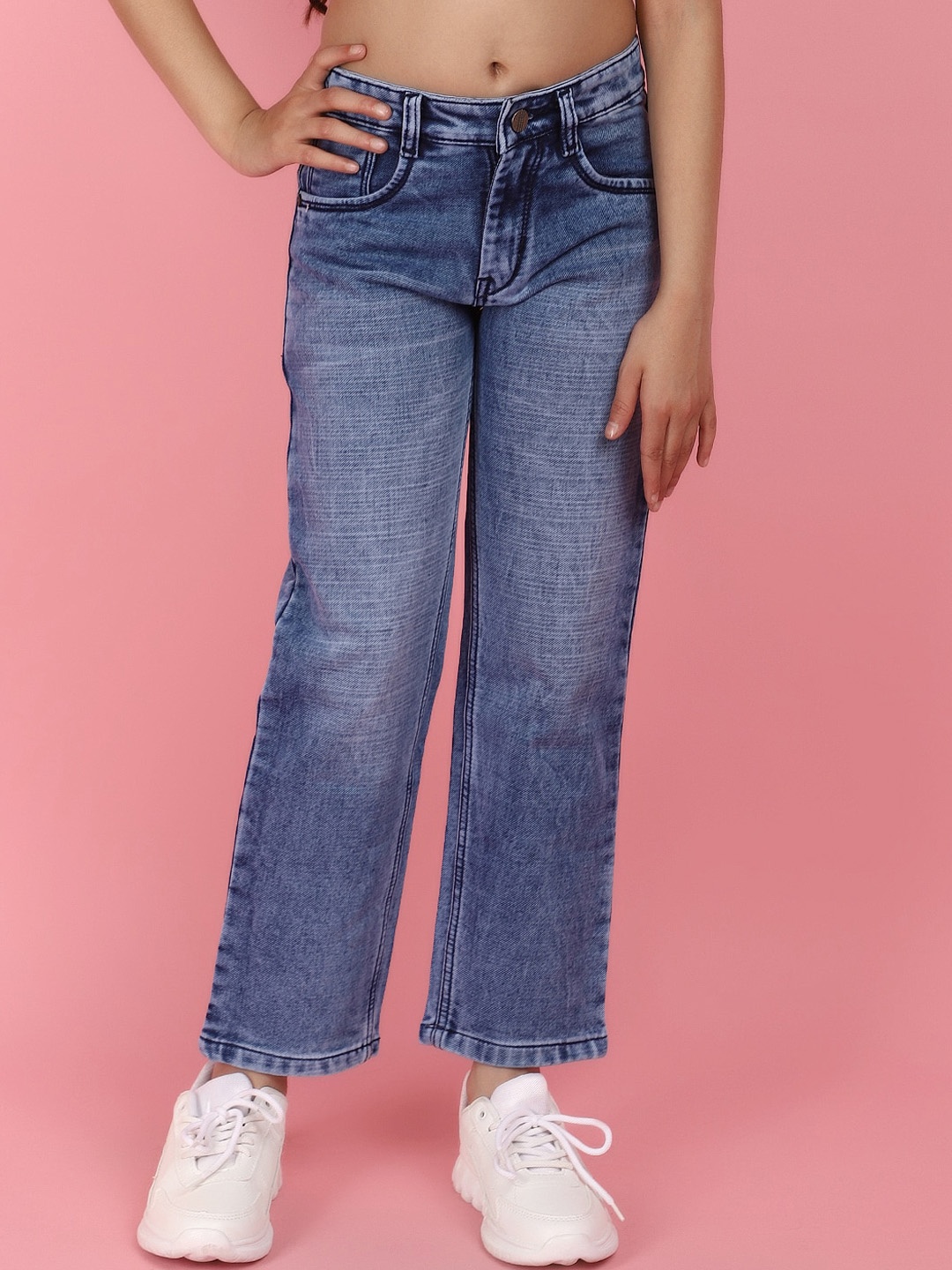 

V-Mart Boys Mid-Rise Heavy Fade Jeans, Blue