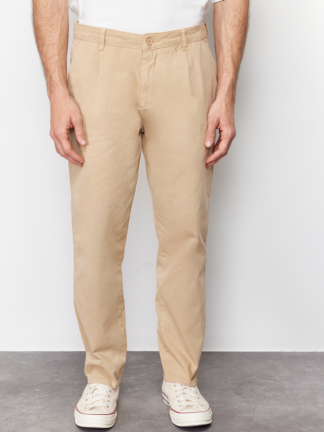 

Trendyol Men Mid Rise Cotton Chinos Trousers, Beige