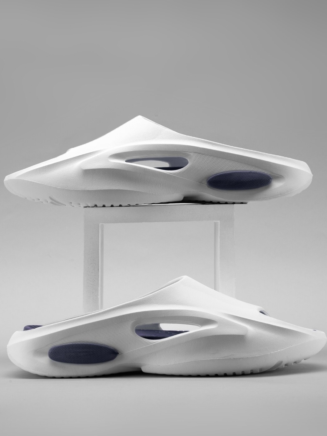 

Atom Men Rubber Clogs, White