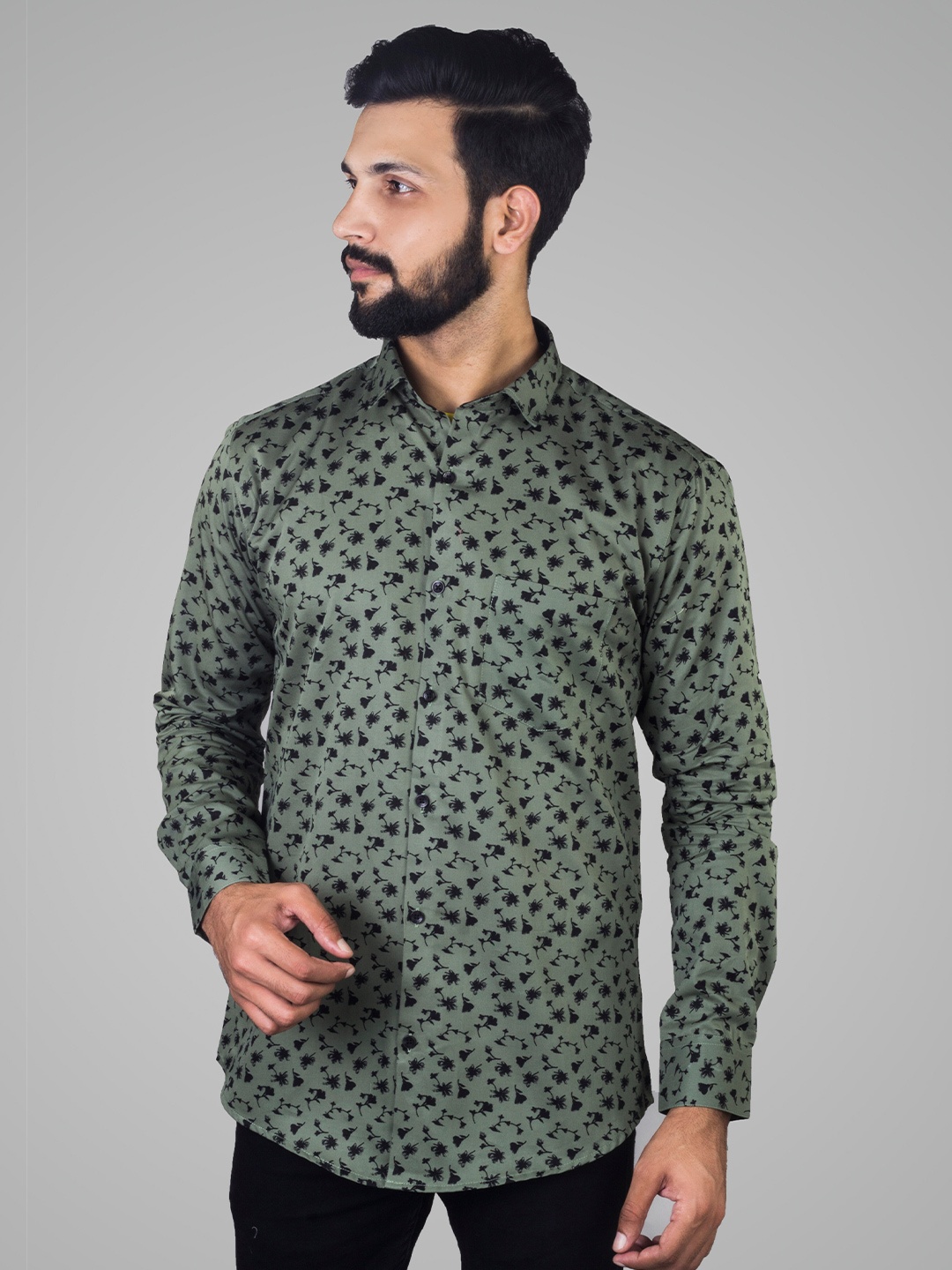 

INDIAN THREADS Comfort Floral Printed Cotton Casual Shirt, Green