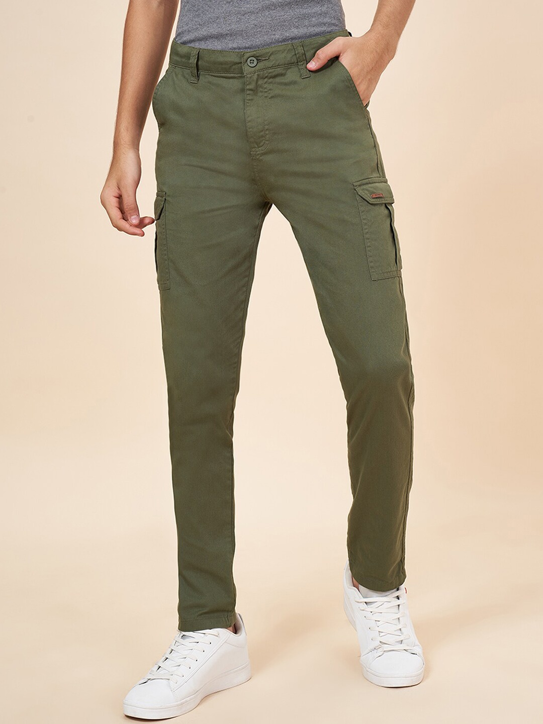 

Coolsters by Pantaloons Boys Mid-Rise Cotton Cargos Trousers, Olive