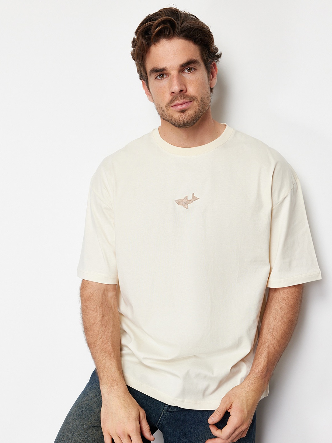 

Trendyol Round Neck Drop-Shoulder Sleeves Cotton Casual T-shirt, Beige