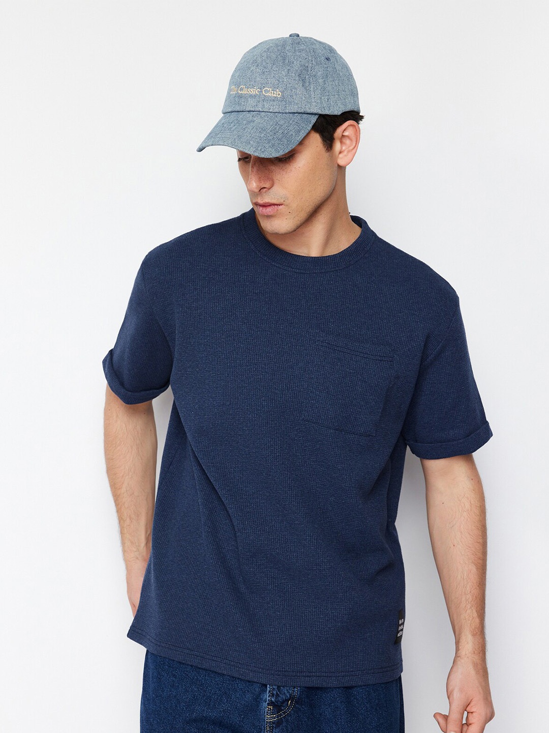 

Trendyol Round Neck Short Sleeves Regular Fit Cotton T-shirt, Navy blue