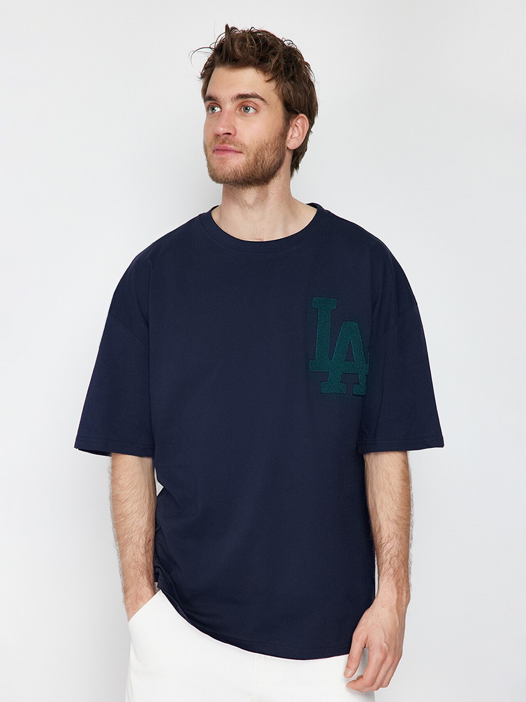 

Trendyol Round Neck short Sleeves Cotton Baggy T-shirt, Navy blue