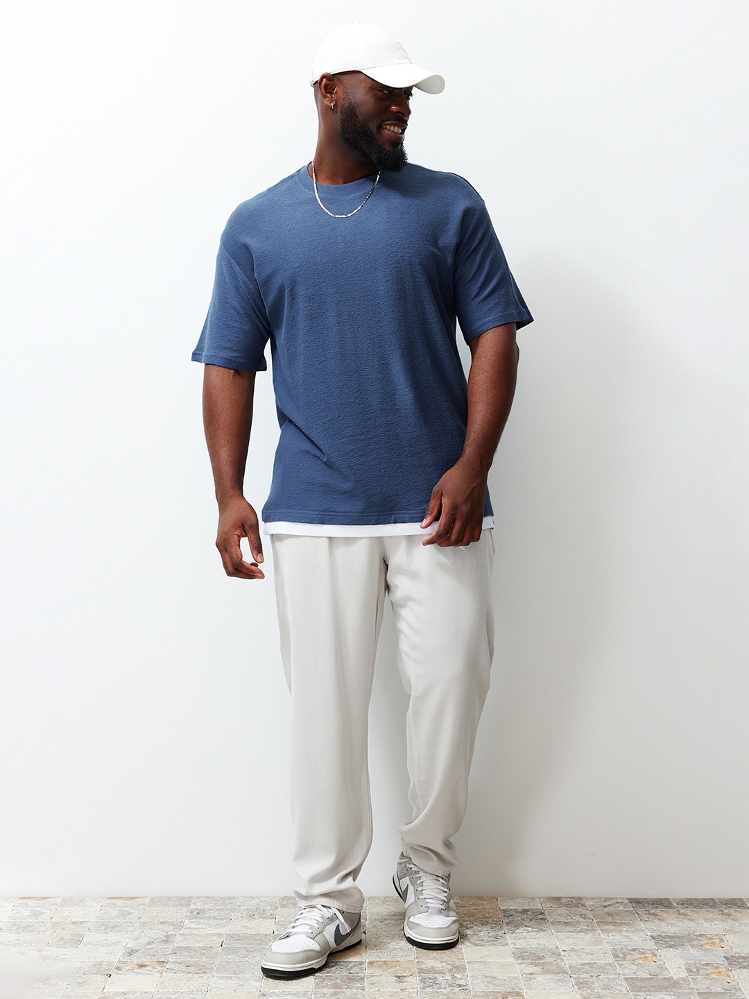 

Trendyol Round Neck T-shirt, Blue