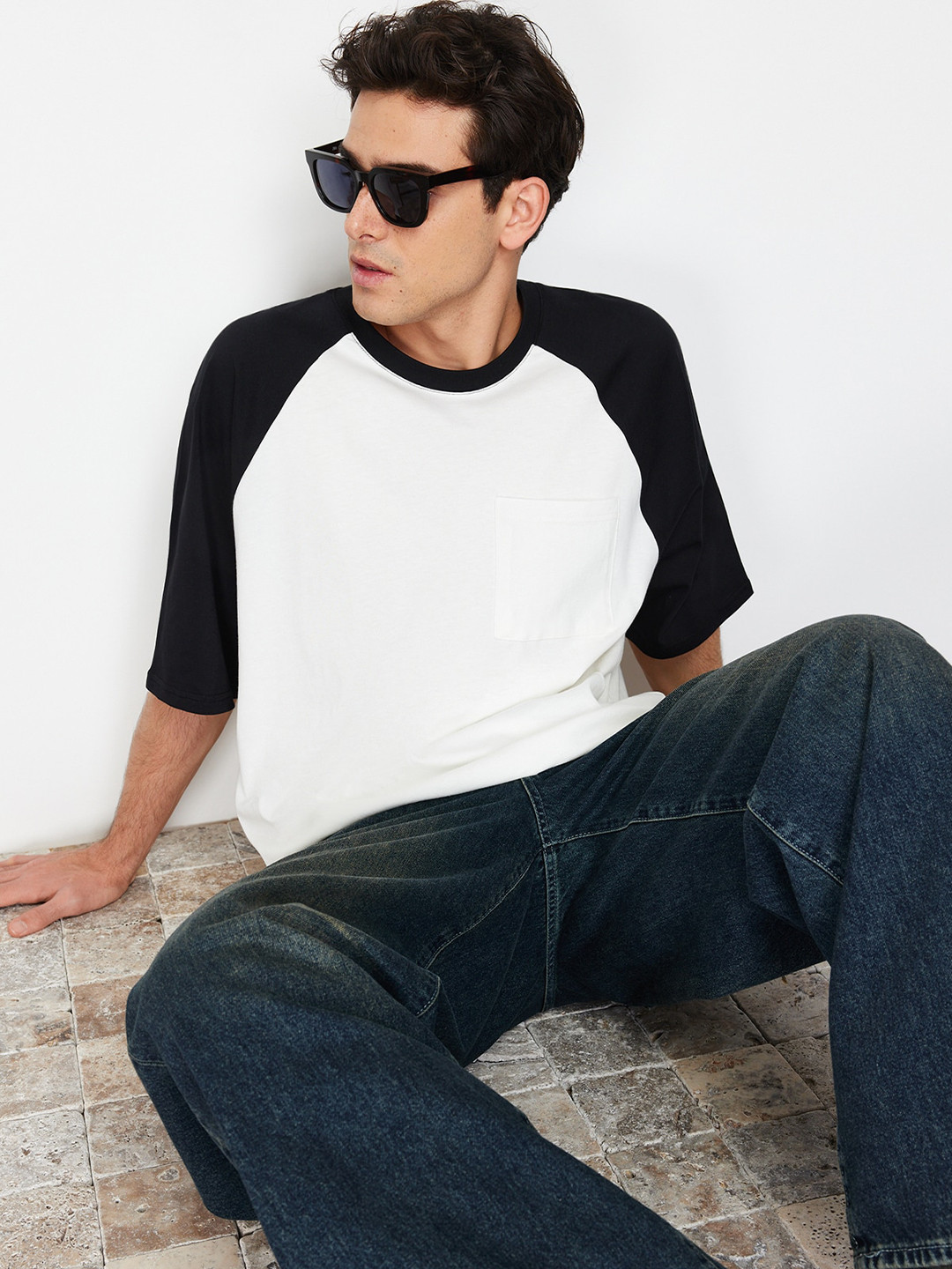 

Trendyol Round Neck Raglan Sleeves Cotton Casual T-shirt, White