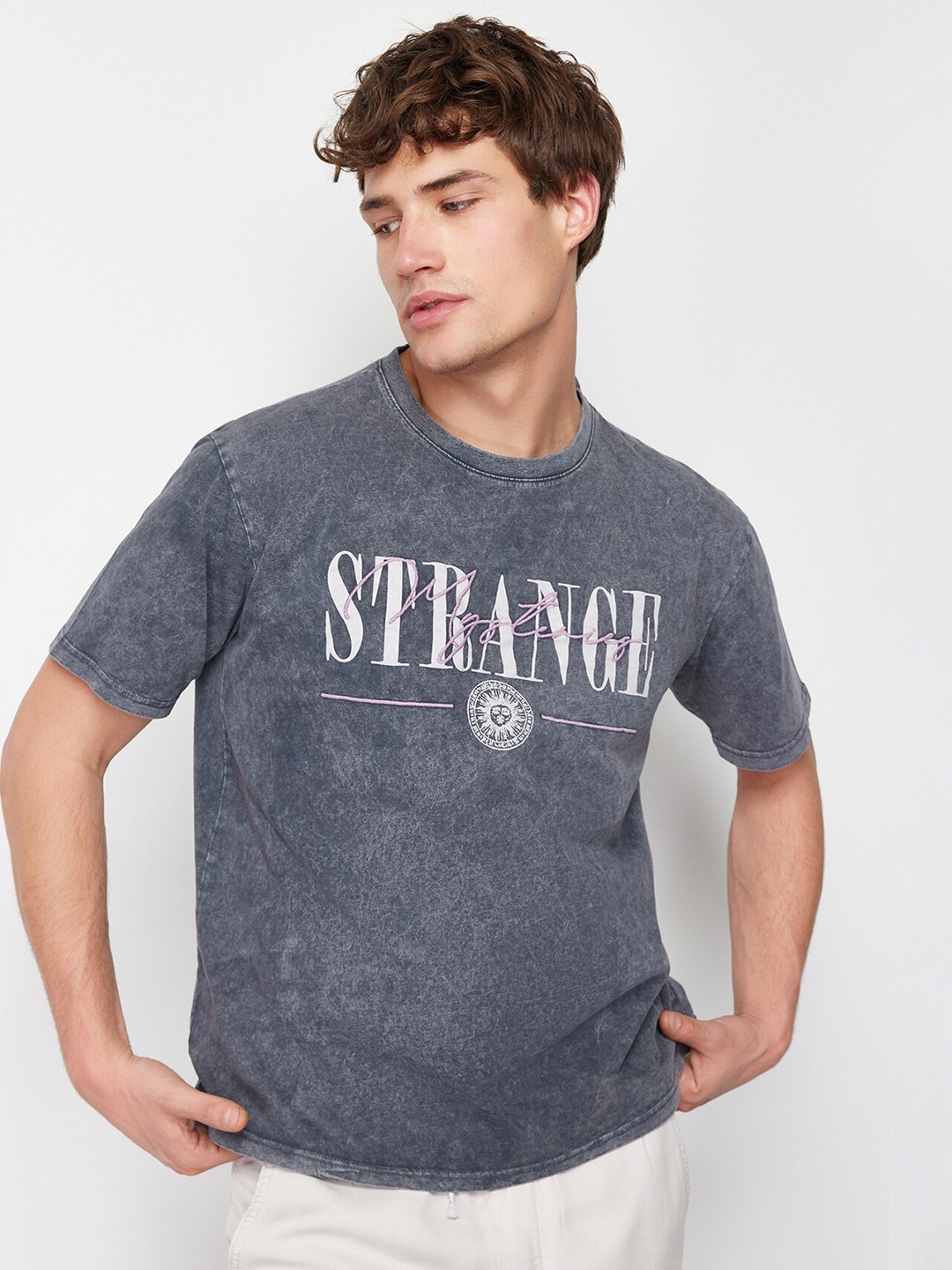 

Trendyol Typography Printed Round Neck Cotton Casual T-shirt, Grey
