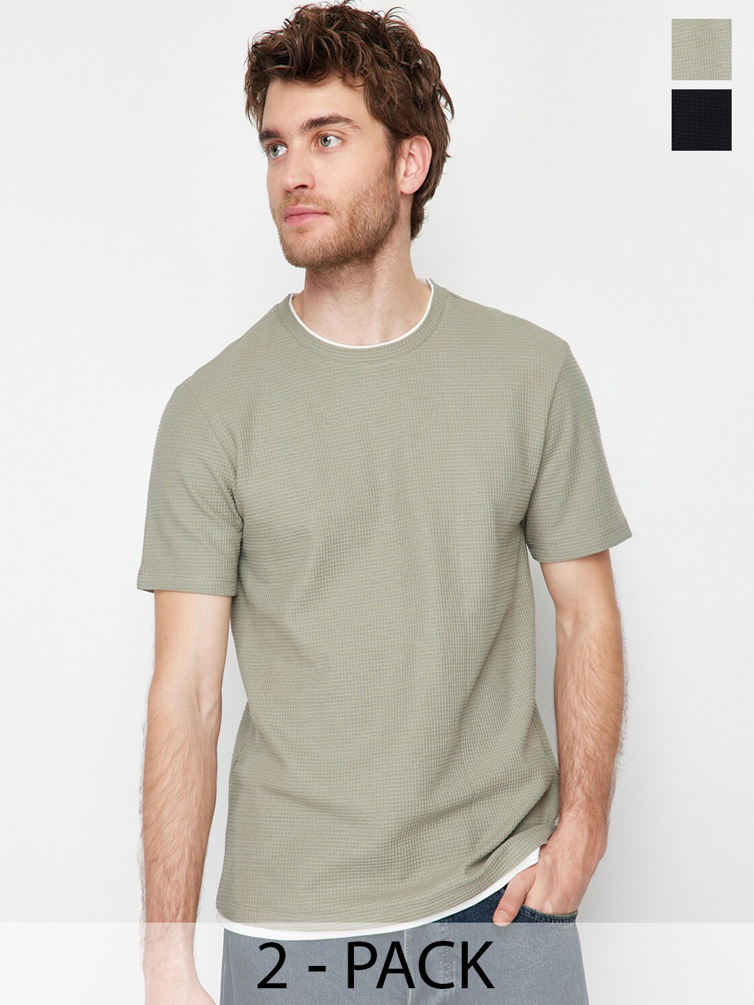 

Trendyol Pack Of 2 Round Neck T-shirt, Green