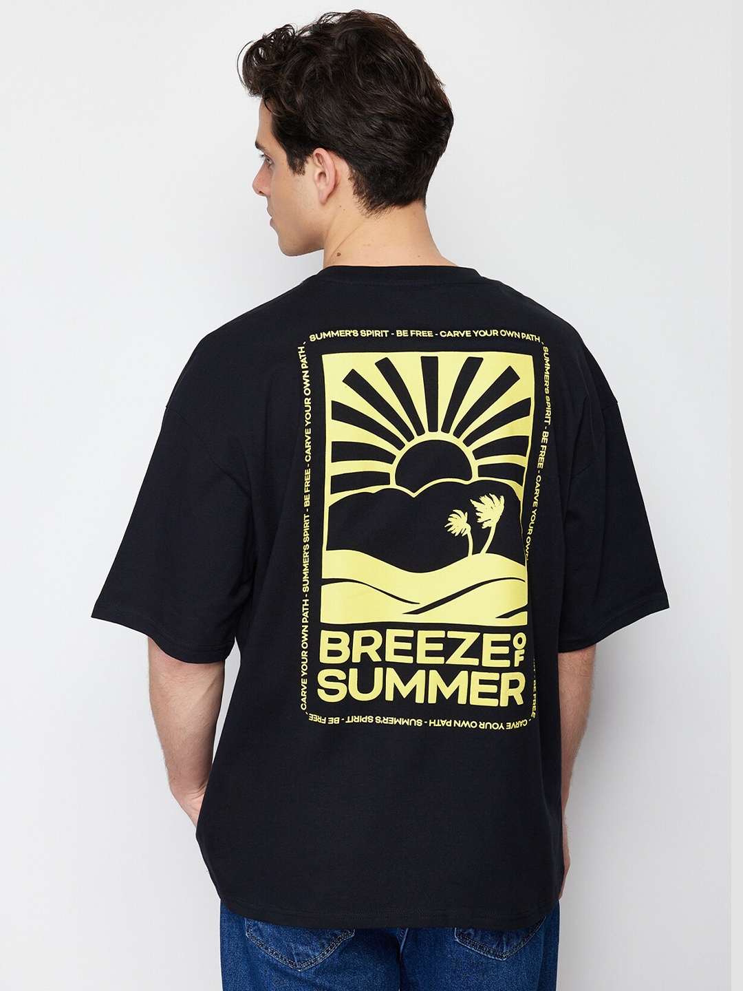 

Trendyol Graphic Printed Drop-Shoulder Sleeves Cotton Casual T-shirt, Black
