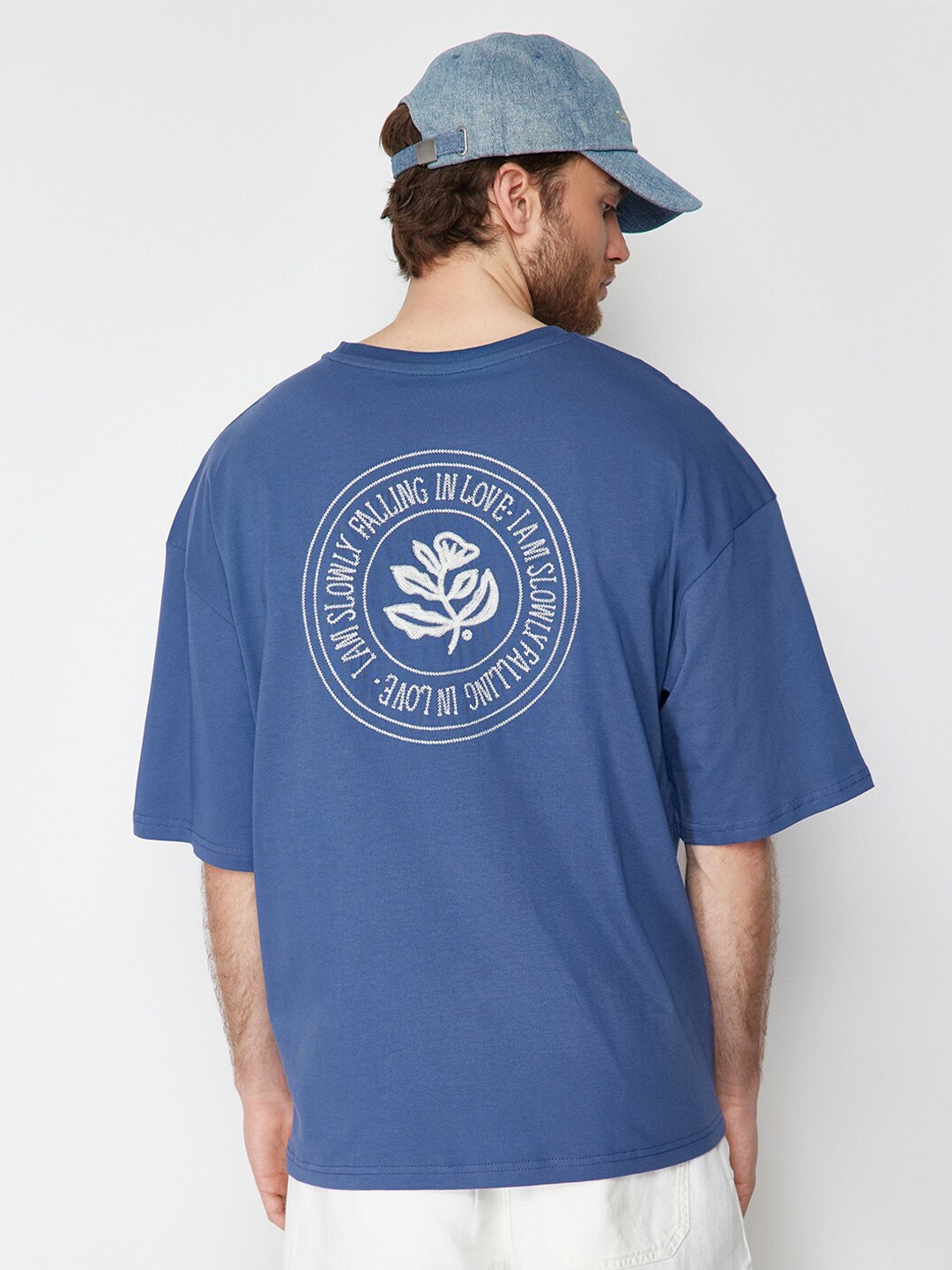 

Trendyol Graphic Printed Drop-Shoulder Sleeves Cotton Casual T-shirt, Blue