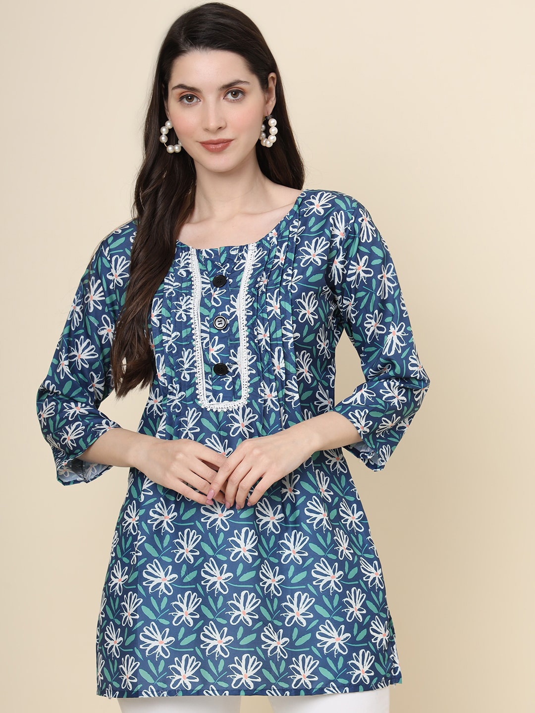 

VAIRAGEE Floral Printed Cotton Straight Kurti, Navy blue