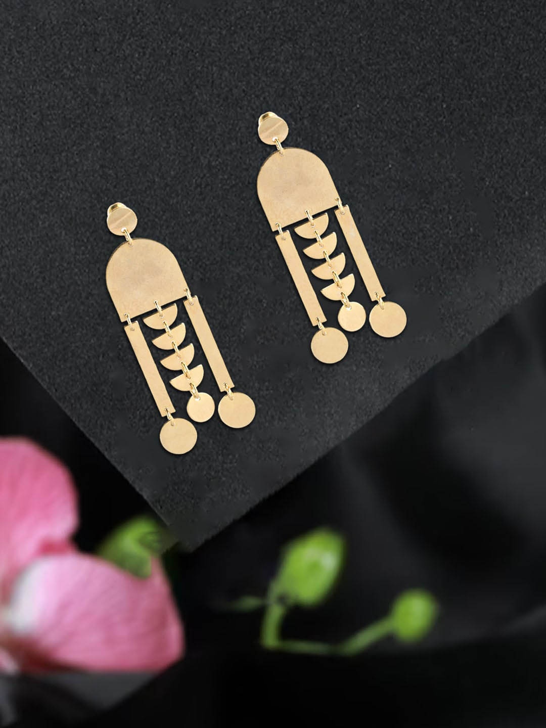 

DressBerry Gold Toned Gold Plated Classic Drop Earrings