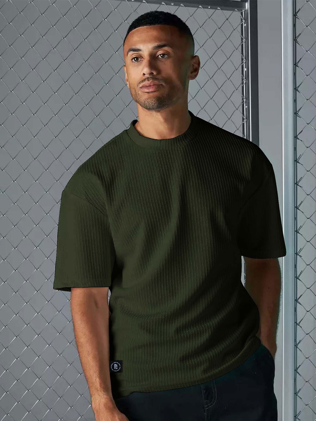 

Maniac Striped Round Neck Seersucker Oversized T-shirt, Olive