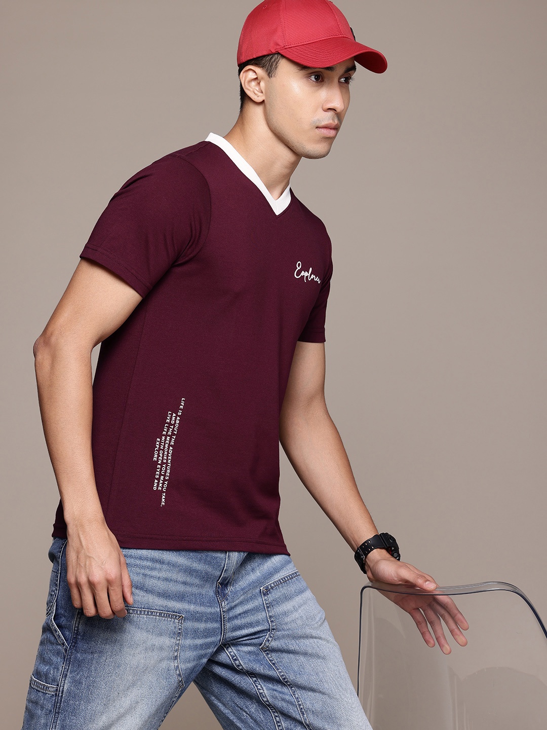 

Roadster The Life Co. Contrast Tipped Typography Detail T-shirt, Burgundy