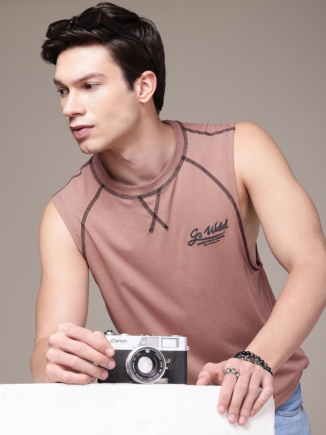 

The Roadster Life Co. Solid Oversized T-shirt, Mauve