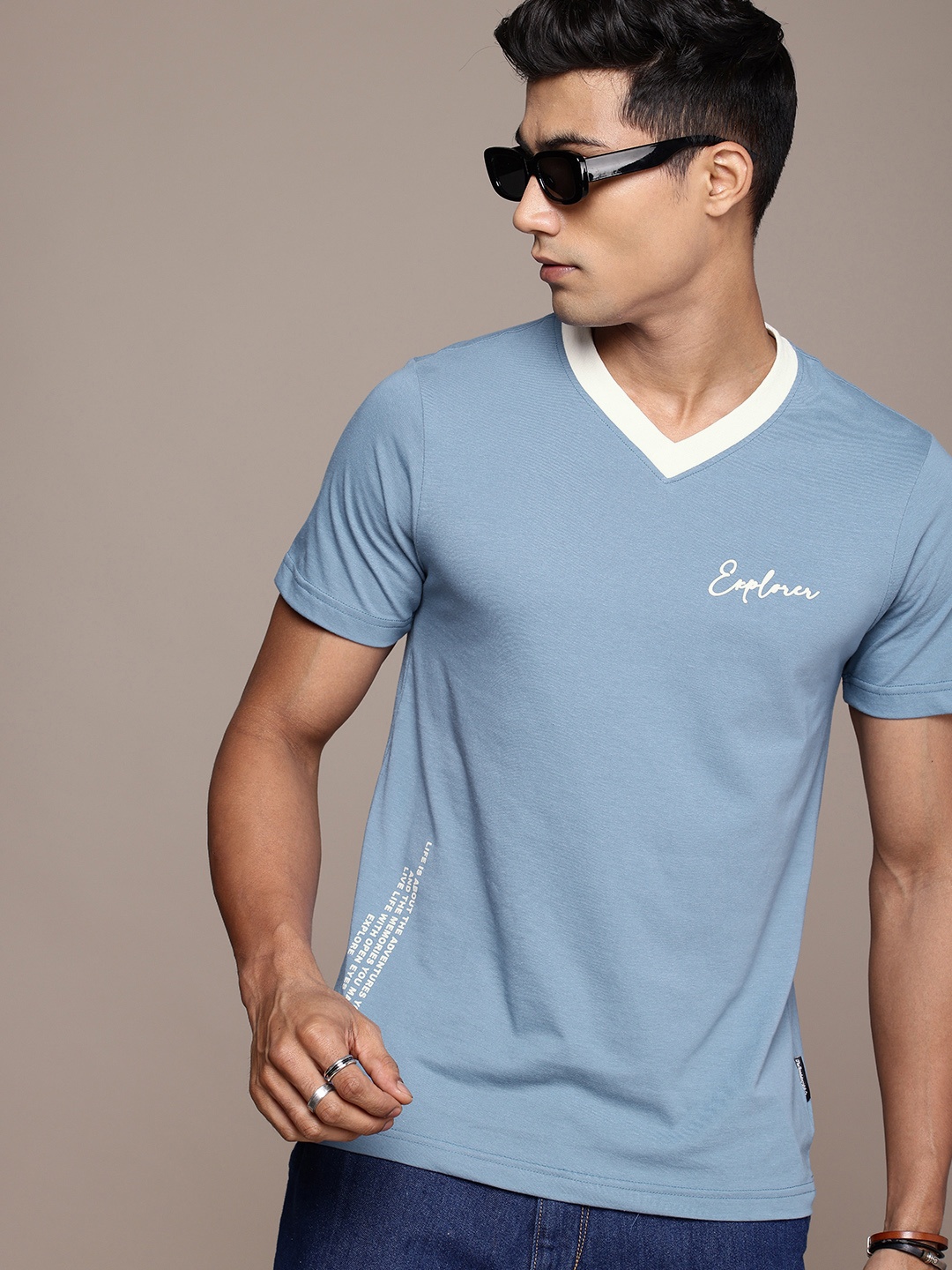 

The Roadster Life Co. V-Neck Casual T-shirt, Blue