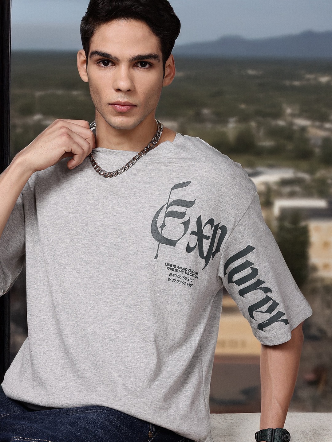 

The Roadster Lifestyle Co. Printed Drop-Shoulder Sleeves Oversized T-Shirt, Grey