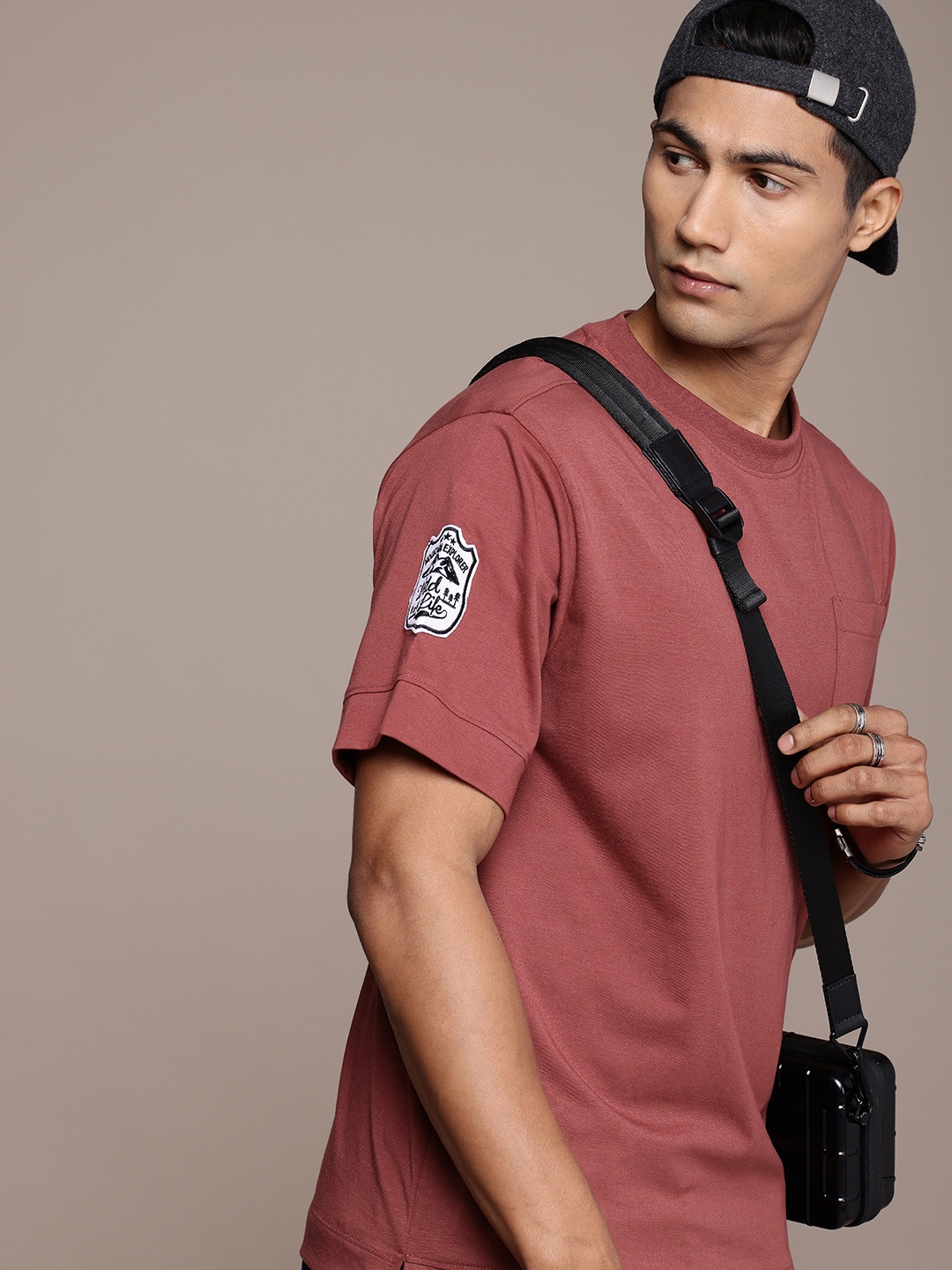 

The Roadster Life Co. Pockets Oversized T-shirt, Rust