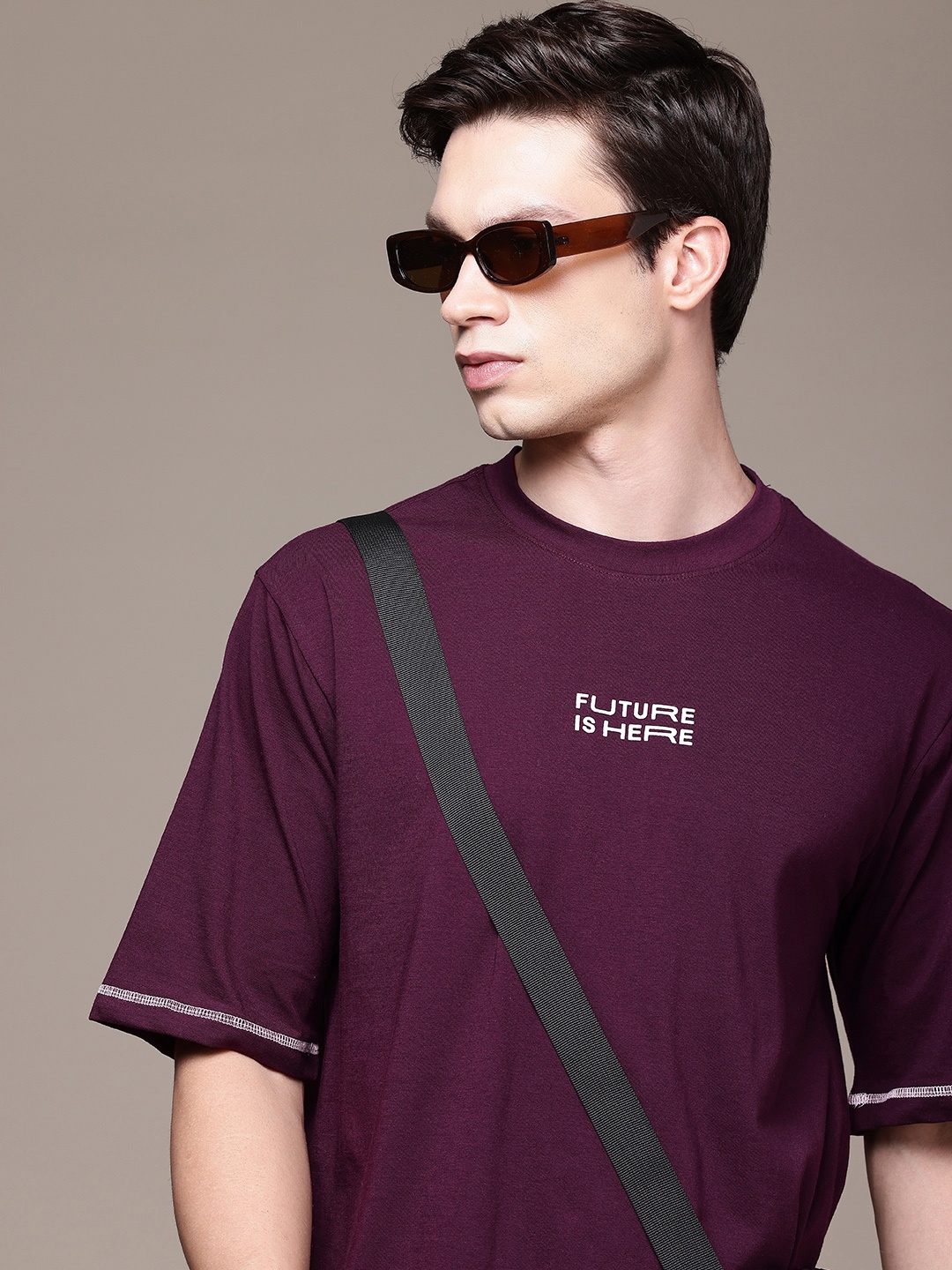 

The Roadster Life Co. Drop-Shoulder Sleeves Oversized T-shirt, Purple