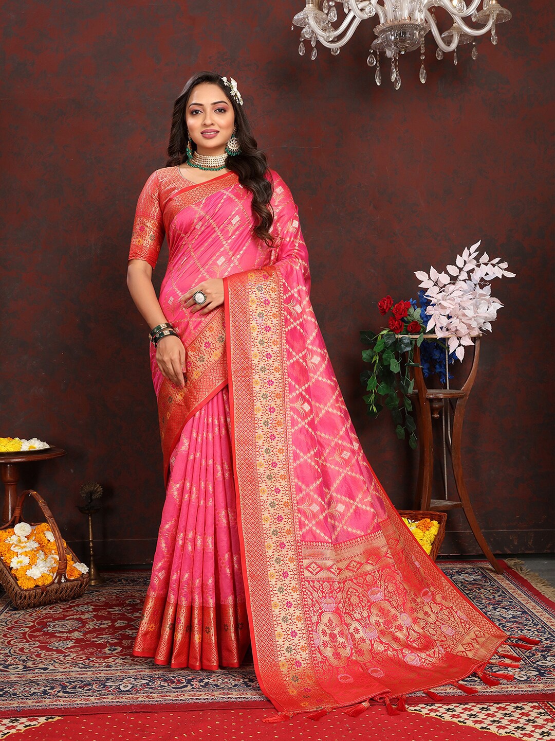 

MARGI DESIGNERS Ethnic Motif Woven Design Zari Banarasi Saree, Pink