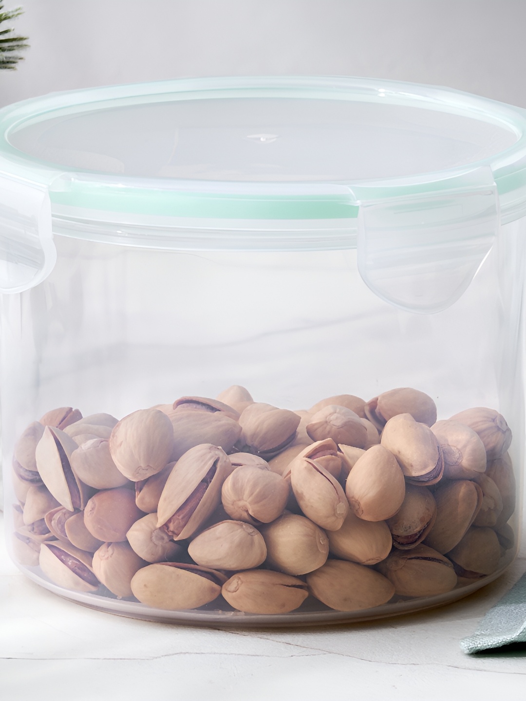 

Home Centre Green Veda Storage Container 900Ml