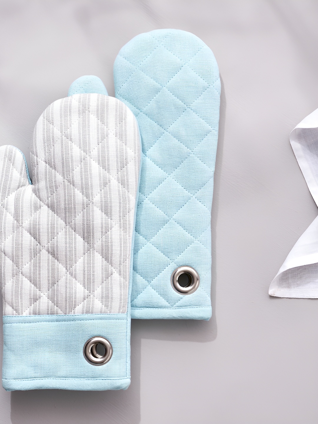 

Home Centre Colour Refresh Blue & Grey 2 Pieces Quilted Cotton Oven Mittens