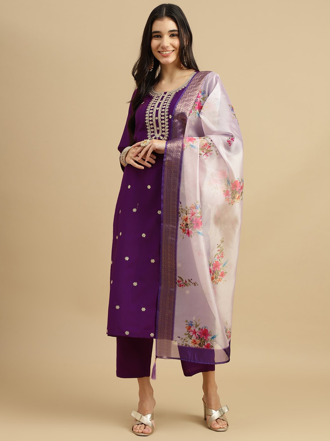 

MOKOSH Regular Sequinned Kurta with Trouser & Dupatta, Violet