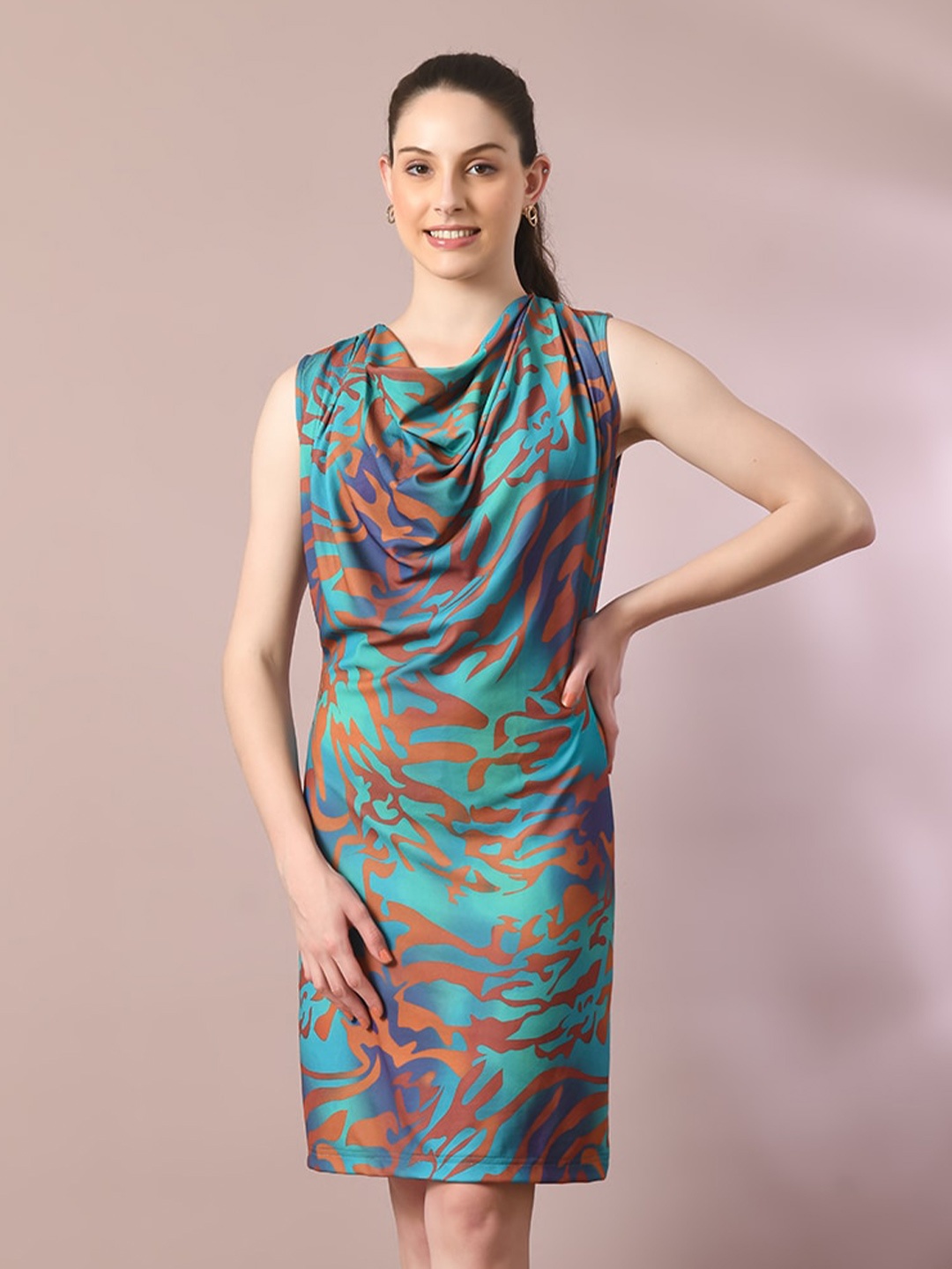 

DressBerry Green Abstract Printed Cowl Neck Sleeveless Sheath Dress