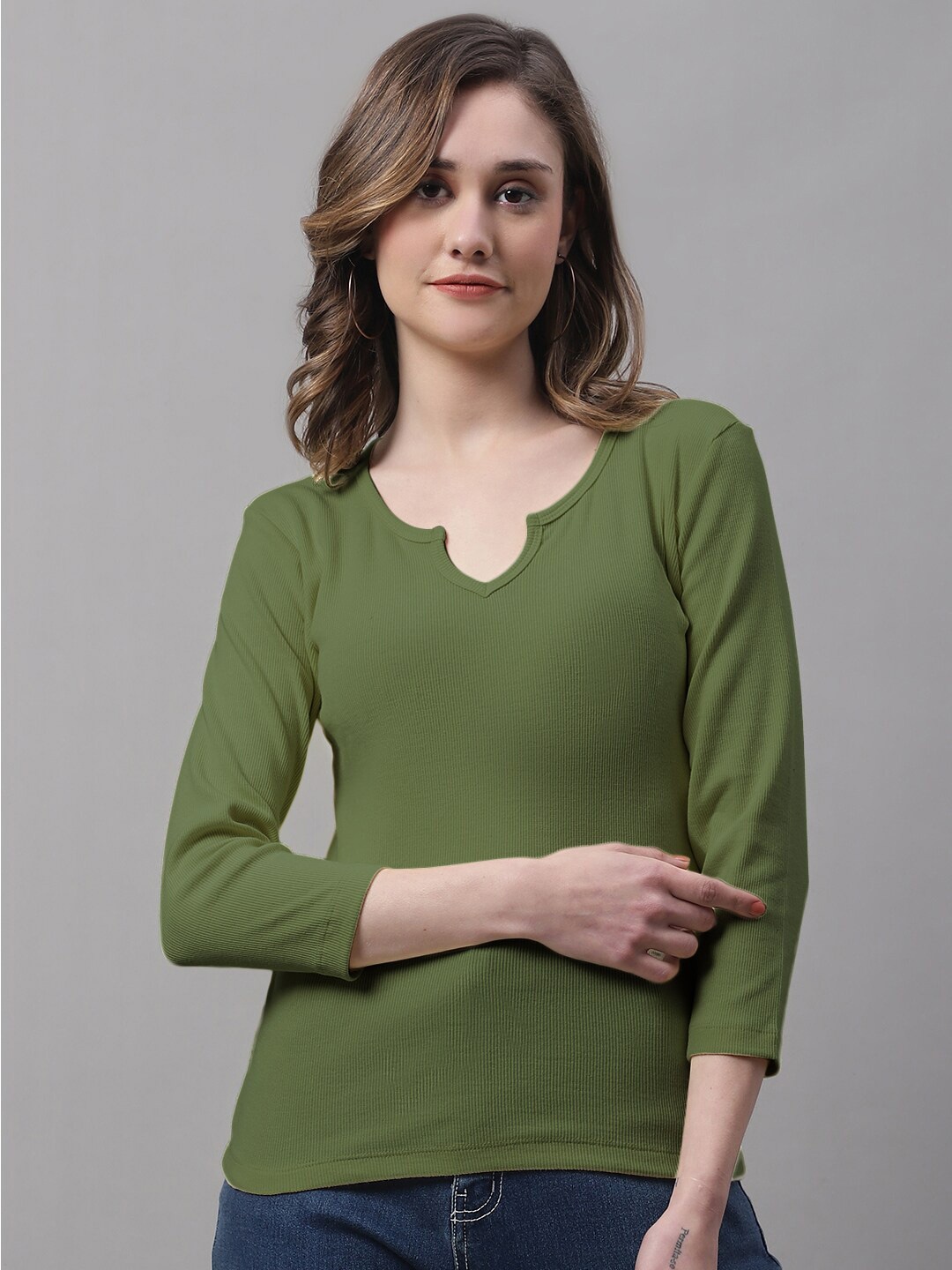 

FBAR Round Neck Three-Quarter Sleeves Top, Olive