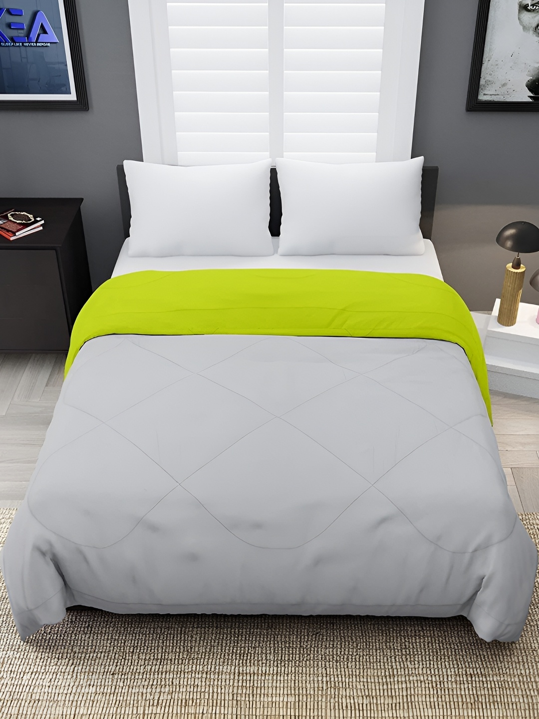 

RF RELAXFEEL Green & Grey Geometric Heavy Winter 233 GSM Single Bed Comforter