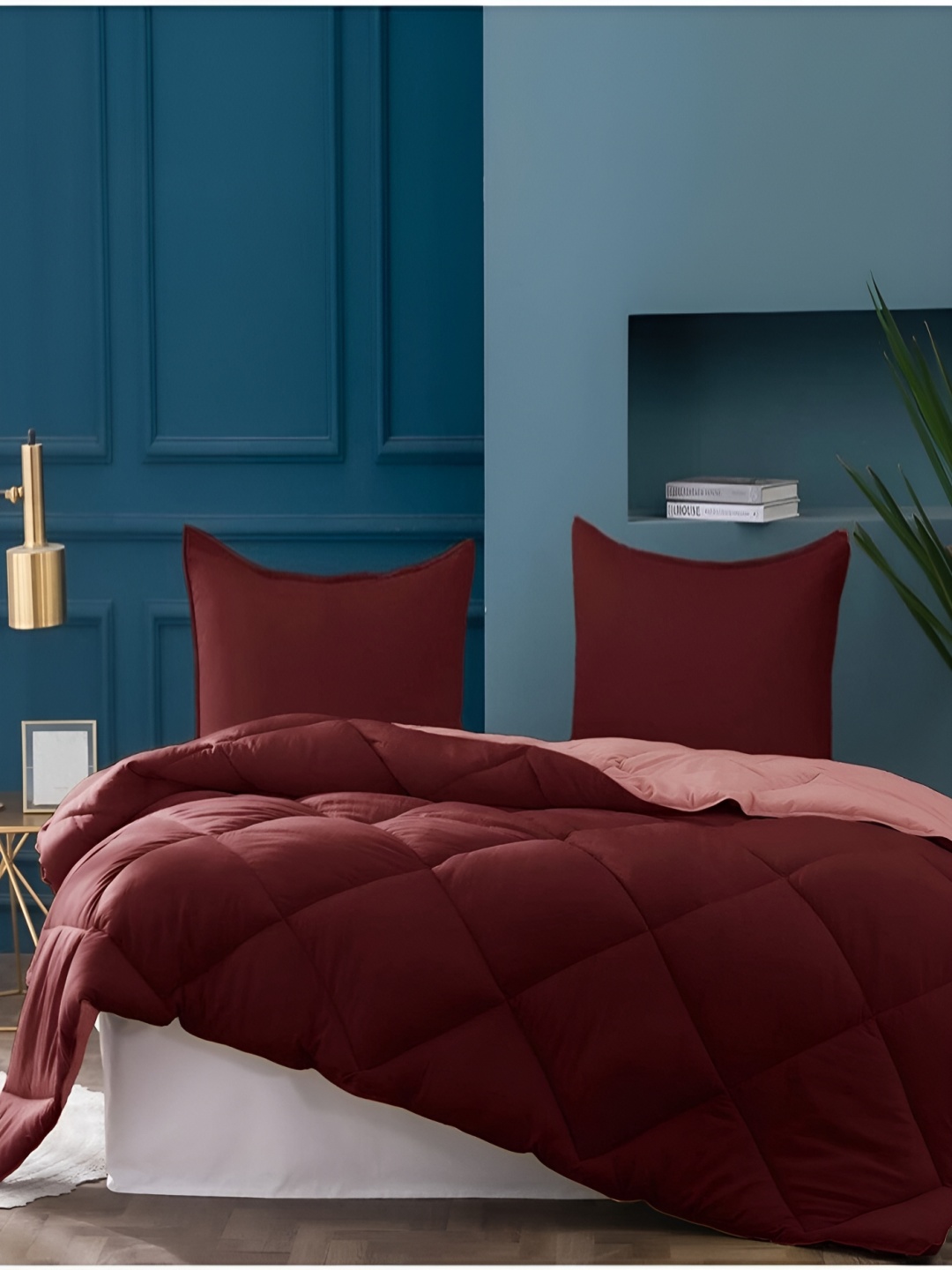 

RF RELAXFEEL Maroon & Peach Geometric Heavy Winter 233 GSM Single Bed Quilt