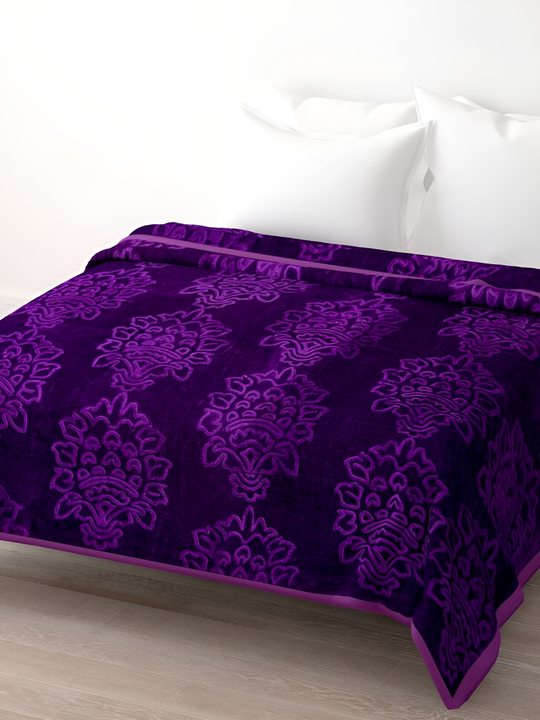 

RF RELAXFEEL Purple Ethnic Motifs Microfiber Heavy Winter 500 GSM Double Bed Blanket