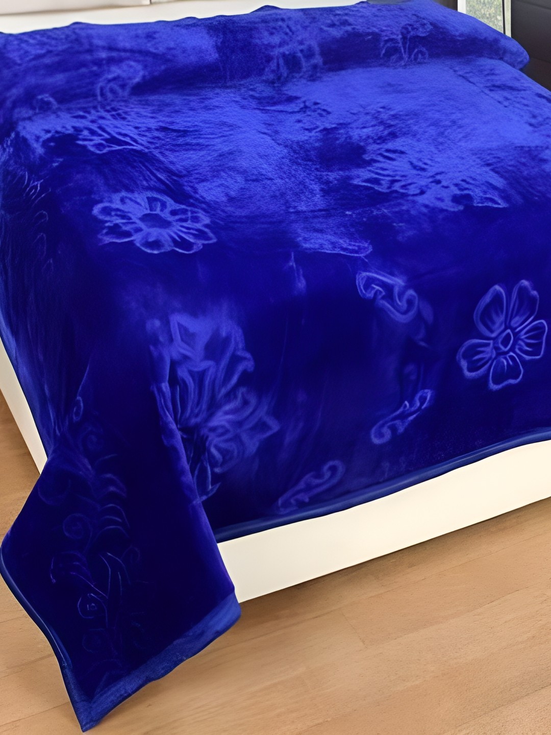 

RF RELAXFEEL Blue Floral Heavy Winter 400 GSM Single Bed Blanket