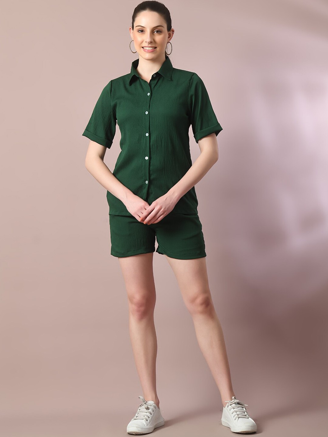 

DressBerry Green Shirt & Shorts