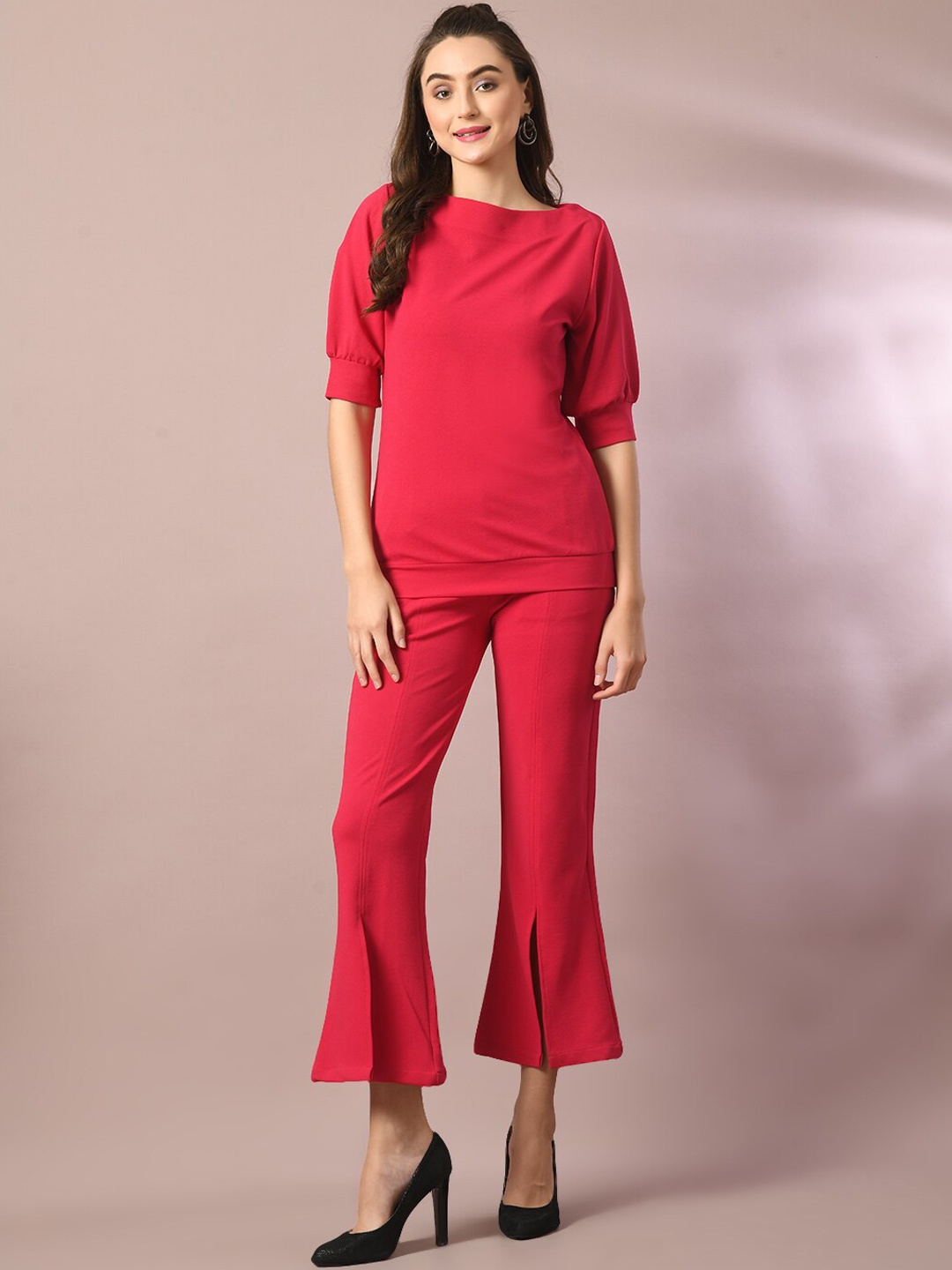 

DressBerry Pink Boat Neck Cuffed Sleeves Top With Trouser