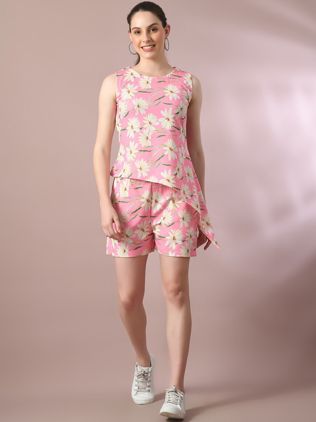 

DressBerry Pink Floral Printed Asymmetric Top With Shorts