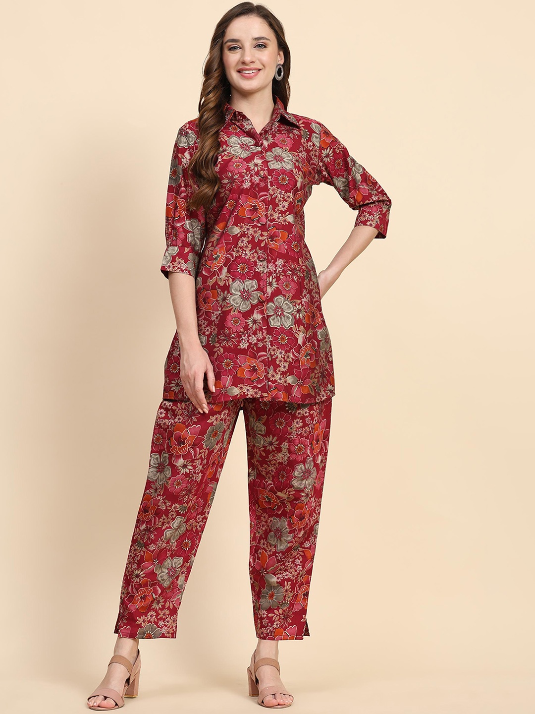 

Trendmalls Floral Print Chanderi Cotton Co-Ords Set, Maroon
