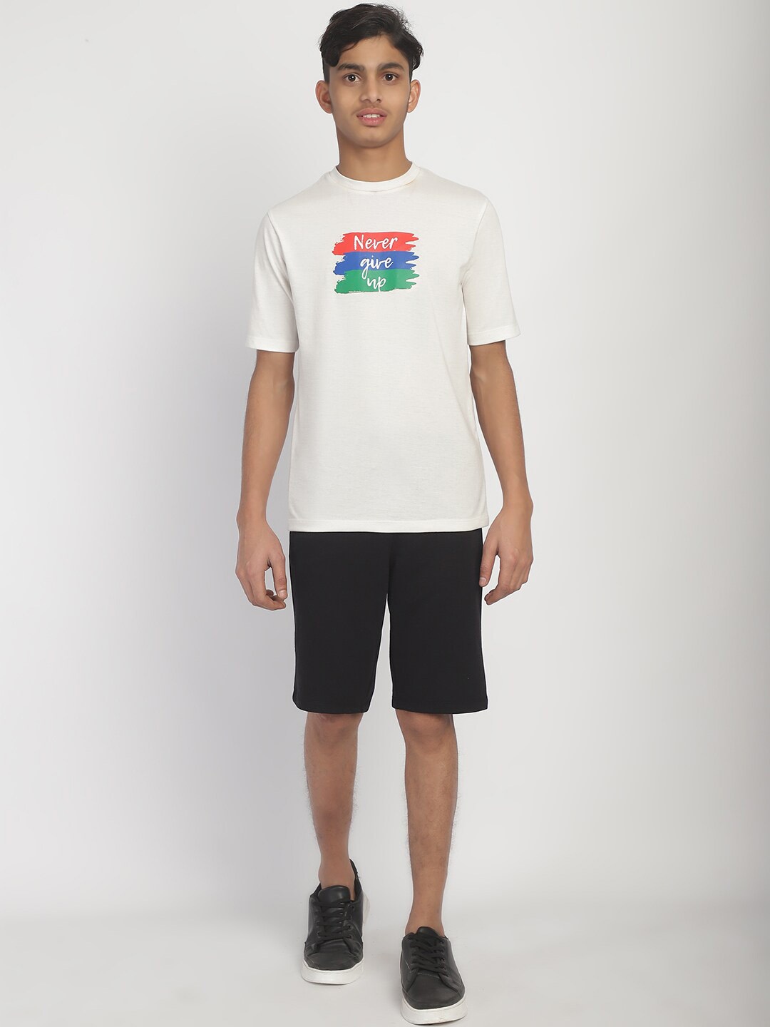 

Rute Boys Typography Printed T-shirt With Shorts, White