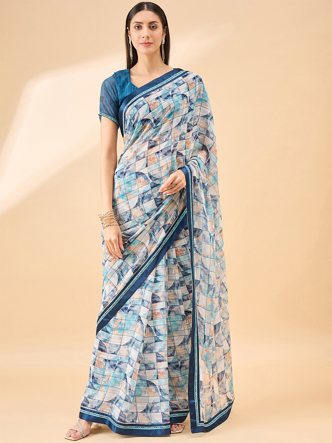 

Anouk Floral Pure Georgette Saree, Blue