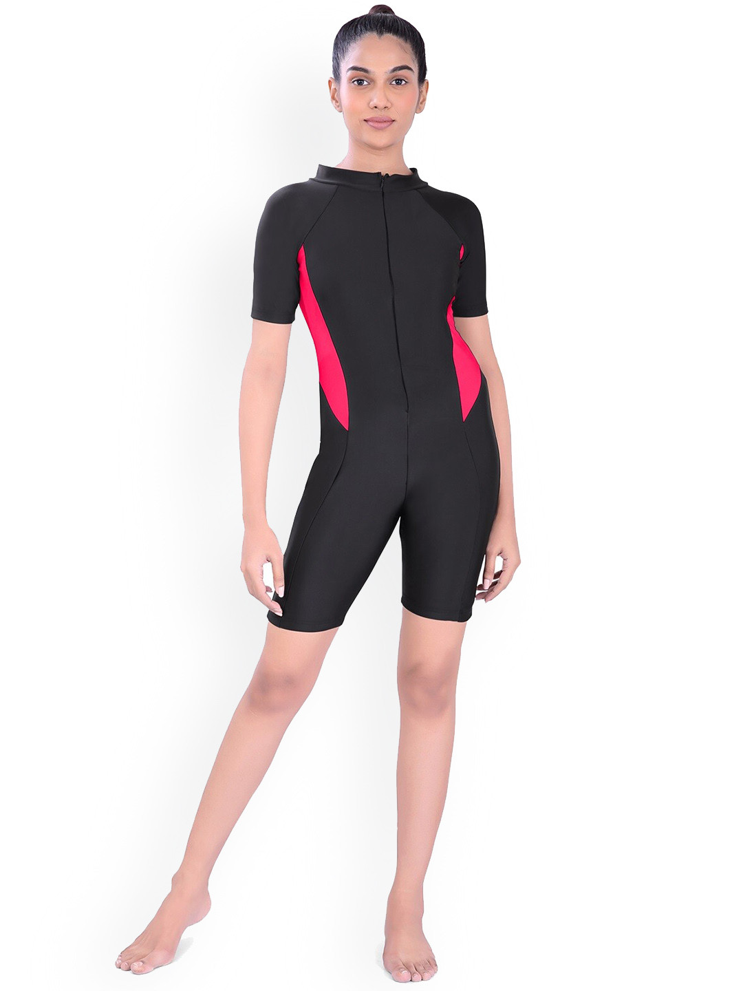 

Fiesta Clara Colourblocked Round-Neck Leg Suit, Black