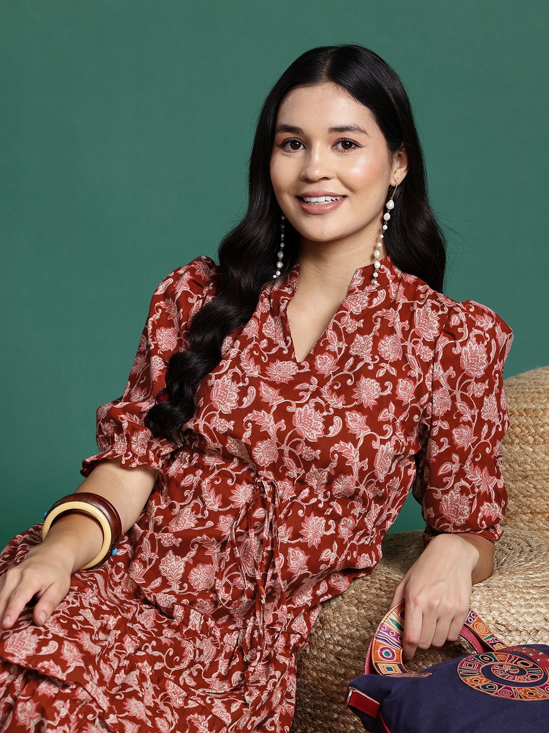 

Sangria Floral Print Puff Sleeves A-Line Maxi Dress, Maroon