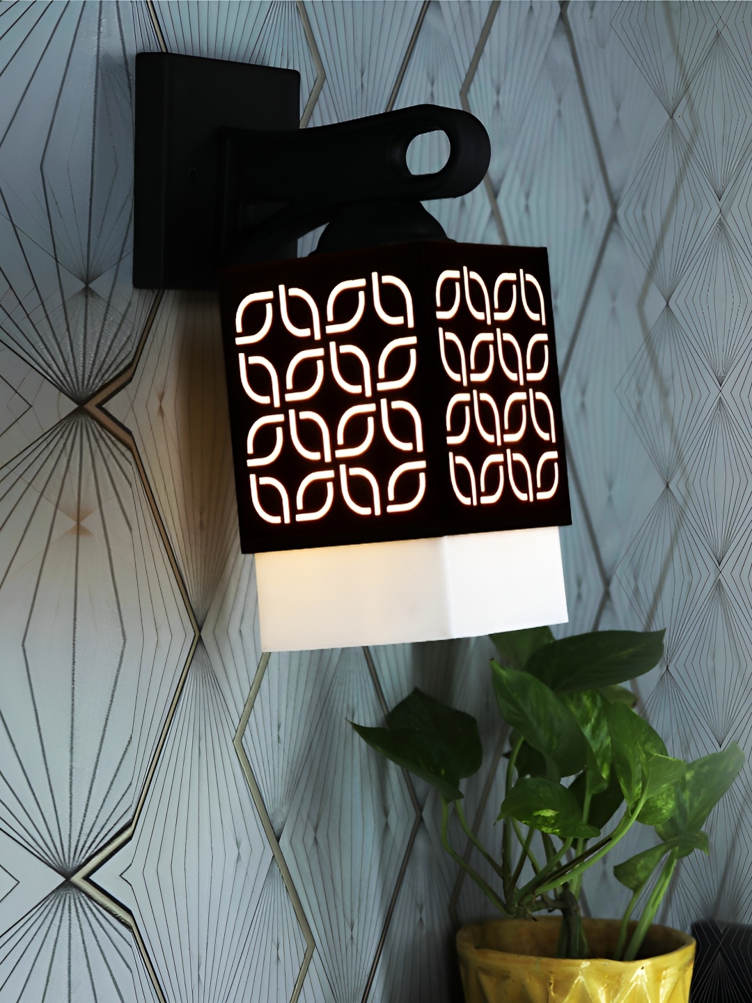 

1ST TIME White & Black Wooden Textured Contemporary Square Shaped Wall Lamp