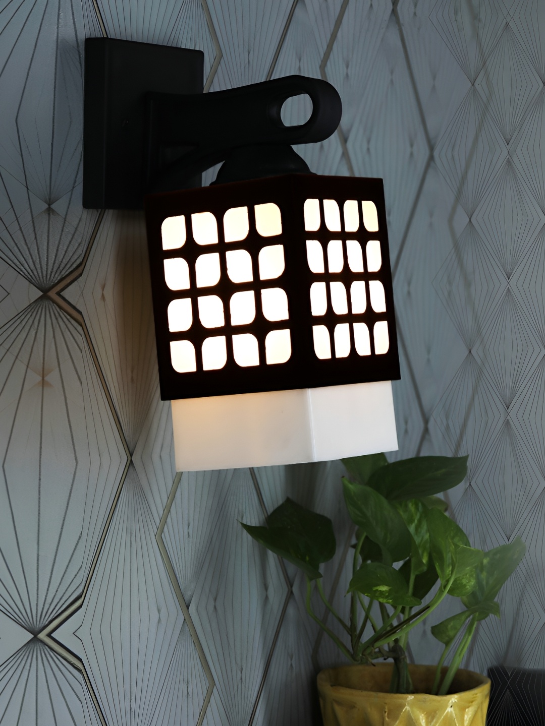 

1ST TIME White & Black Textured Wooden Traditional Square Shaped Wall Lamp