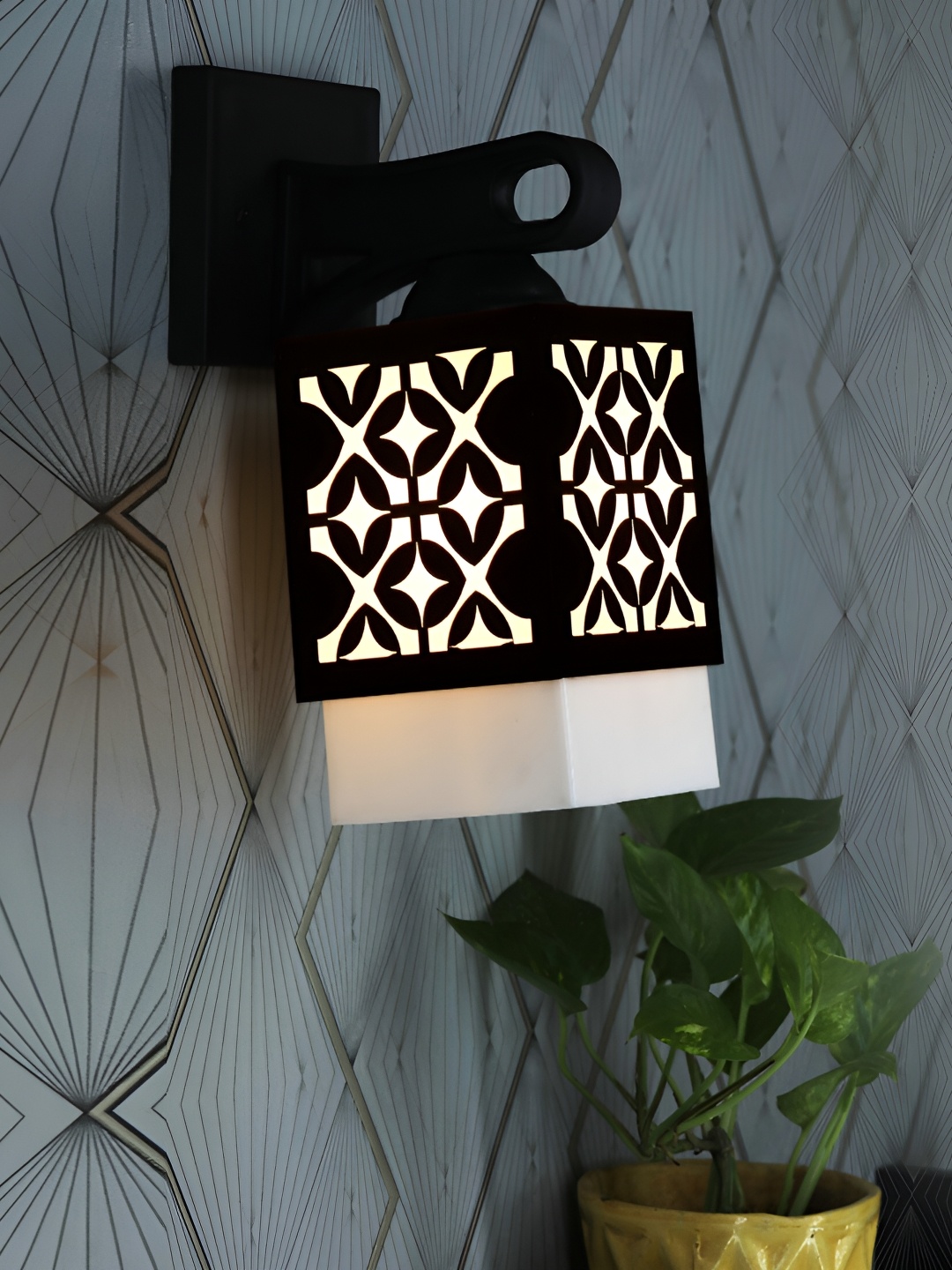 

1ST TIME White & Black Textured Wooden Traditional Square Shaped Wall Lamp