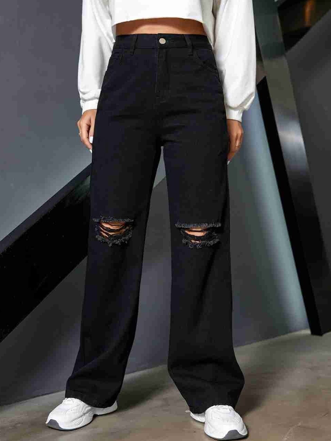 

N N ENTERPRISE Women Body Straight Fit High-Rise Mildly Distressed Cotton Jeans, Black